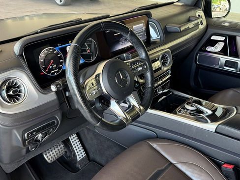 Certified 2022 Mercedes-Benz G 63 AMG 4MATIC image 23