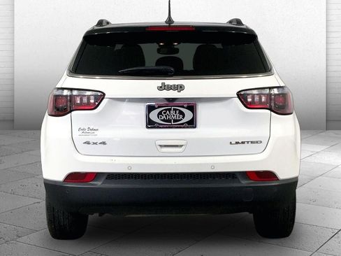 Used 2025 Jeep Compass Limited AWD/4WD image 3