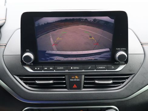 Used 2022 Nissan Altima 2.0 SR image 28