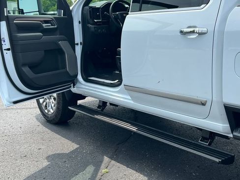 New 2026 Chevrolet Silverado 2500 High Country w/ High Country Premium Package AWD/4WD image 11