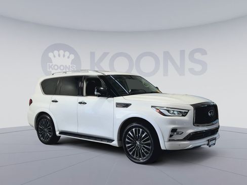 Used 2023 INFINITI QX80 Premium Select w/ Cargo Package AWD/4WD image 2