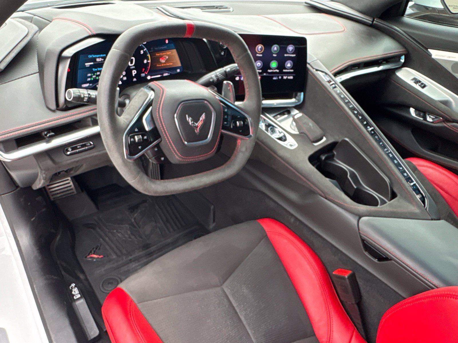 Used 2020 Chevrolet Corvette Stingray Premium Cpe w/ 3LT Preferred Equipment Group RWD image 18