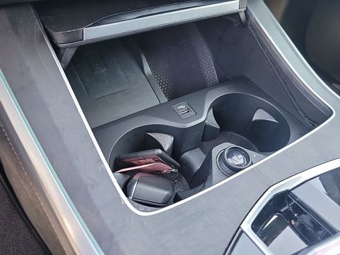 Used 2024 BMW X5 sDrive40i w/ Premium Package image 31