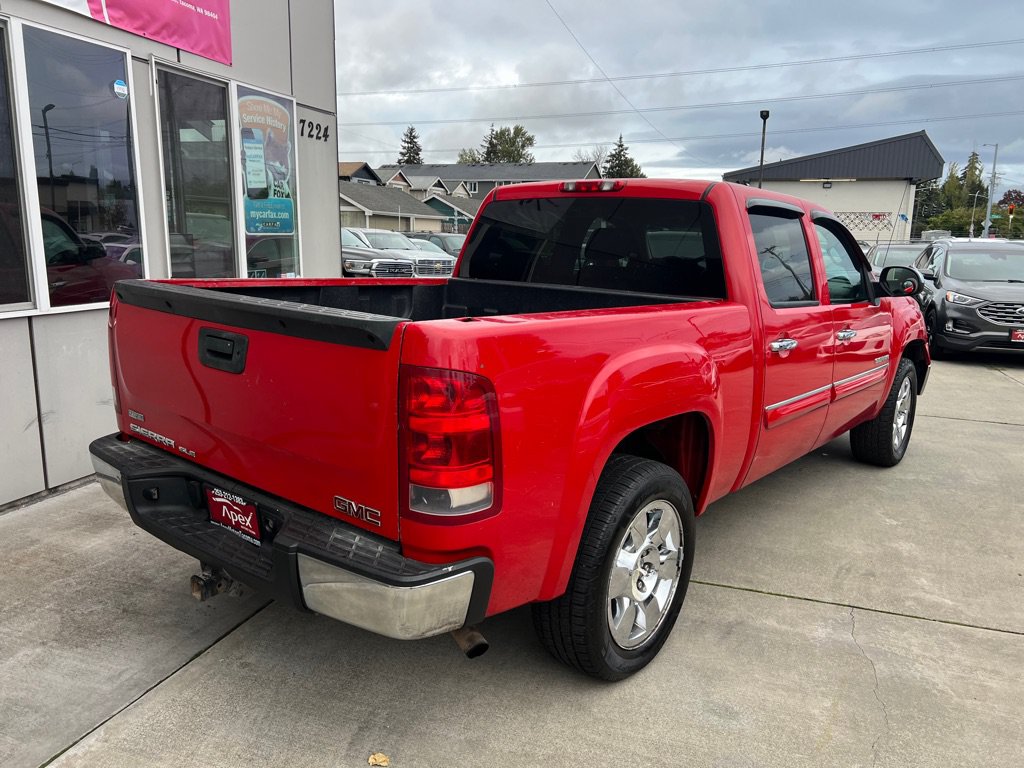 Used 2011 GMC Sierra 1500 SLE w/ Regional Value Package AWD/4WD image 8