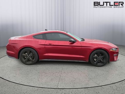 Used 2022 Ford Mustang Coupe w/ Equipment Group 101A RWD image 6