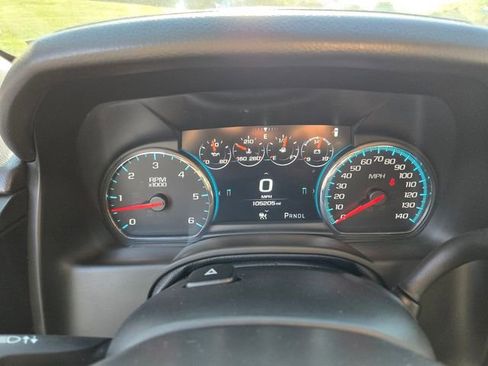 Used 2019 Chevrolet Tahoe Premier AWD/4WD image 34