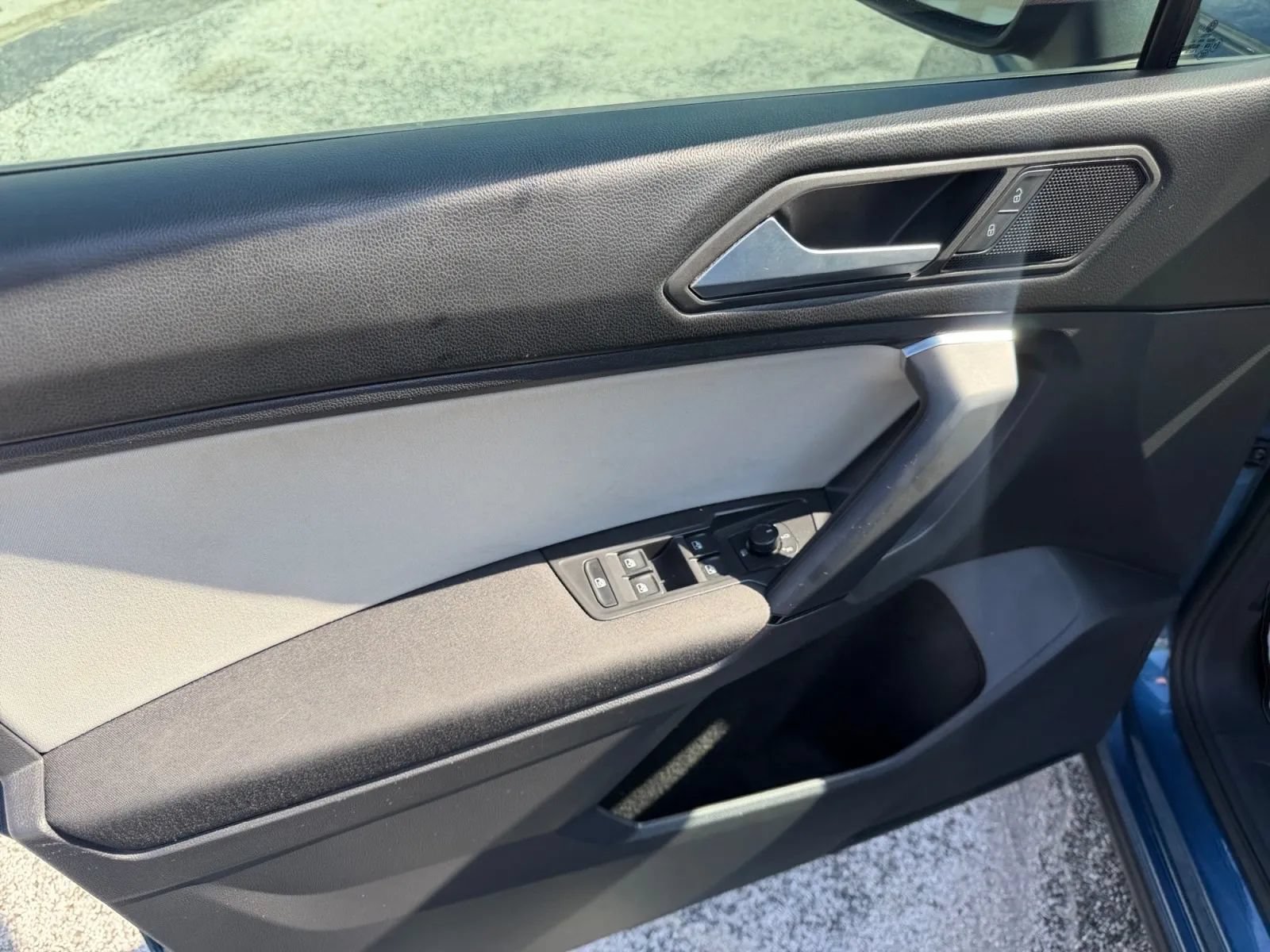 Used 2019 Volkswagen Tiguan S FWD image 13