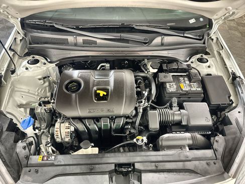 Used 2024 Kia Forte LXS FWD image 27