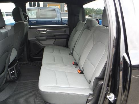 Used 2023 RAM 1500 Big Horn AWD/4WD image 38