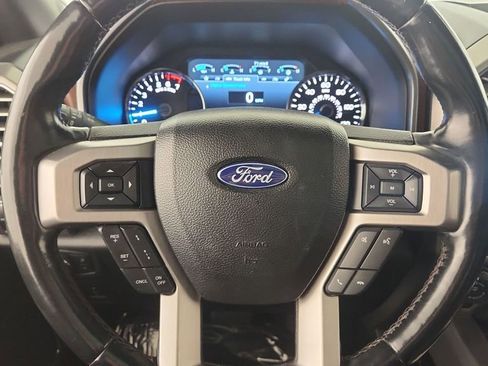 Used 2018 Ford F150 Platinum w/ Equipment Group 701A Luxury image 3