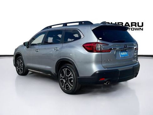 Certified 2025 Subaru Ascent Limited image 6