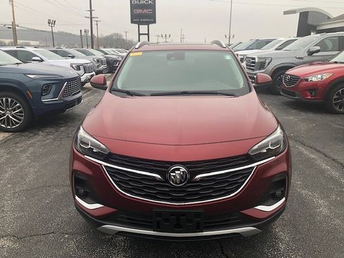 Used 2022 Buick Encore GX Essence w/ Experience Buick Package image 3