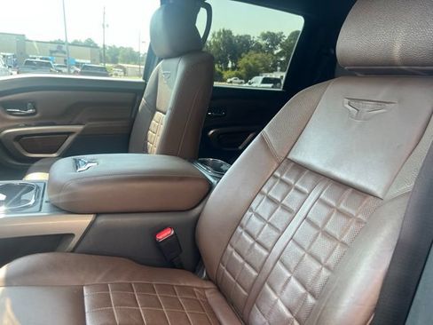 Used 2023 Nissan Titan Platinum Reserve w/ Off Road Protection Package AWD/4WD image 18