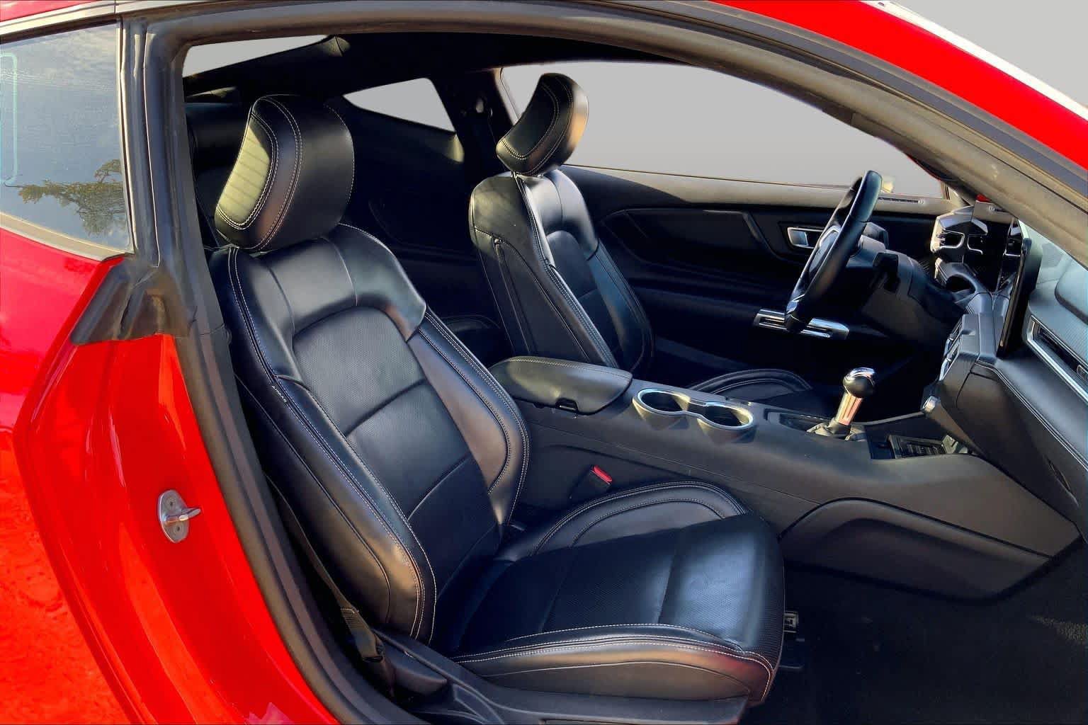 Used 2024 Ford Mustang Premium RWD image 8