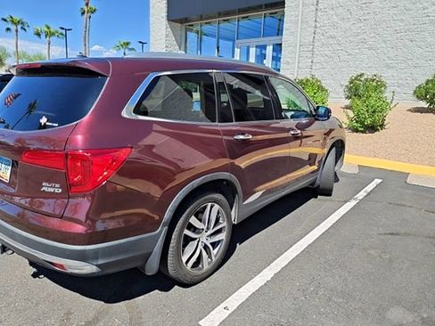 Used 2016 Honda Pilot Elite image 17