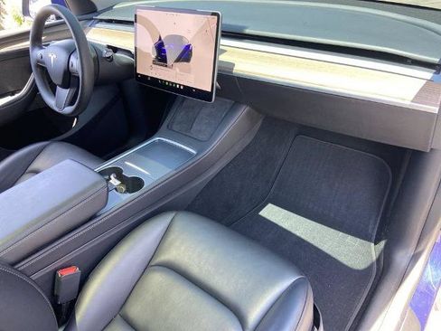 Used 2023 Tesla Model Y Performance AWD/4WD image 24
