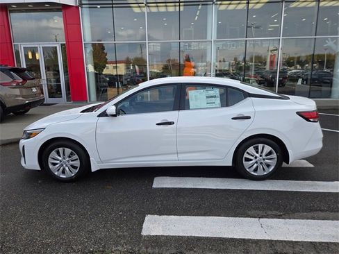 New 2025 Nissan Sentra S image 9