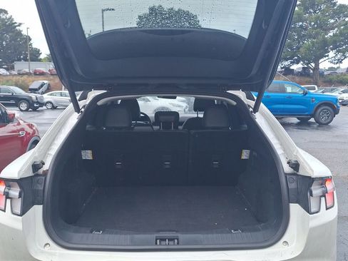 Used 2023 Ford Mustang Mach-E Premium RWD image 8