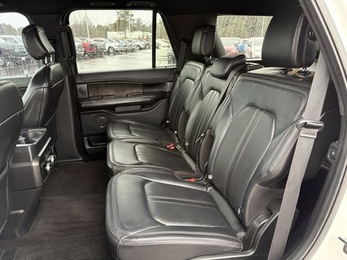 Used 2019 Ford Expedition Limited w/ Equipment Group 301A image 14