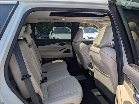 Used 2023 INFINITI QX60 Luxe w/ Cargo Package AWD/4WD image 12