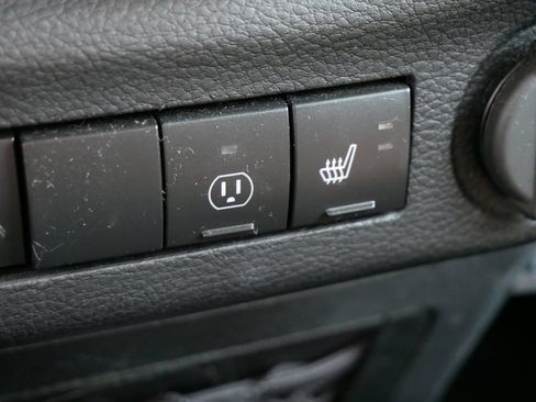 Used 2013 Jeep Wrangler Unlimited Rubicon w/ Connectivity Group AWD/4WD image 25