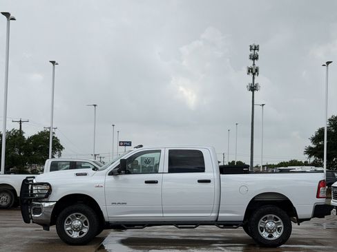 Used 2021 RAM 2500 Tradesman w/ Chrome Appearance Group AWD/4WD image 7