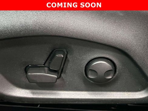 Certified 2023 Jeep Compass Limited w/ Sun and Sound Group AWD/4WD image 19