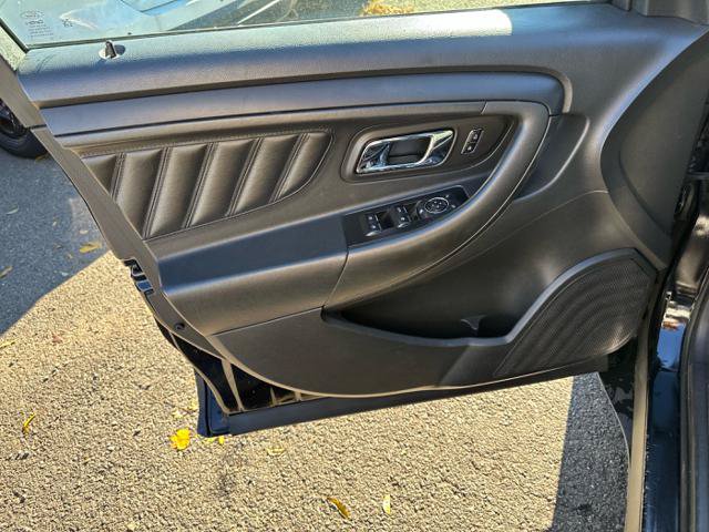 Used 2016 Ford Taurus Police Interceptor AWD image 6