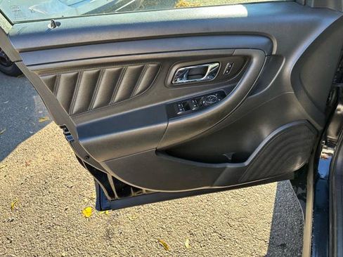 Used 2016 Ford Taurus Police Interceptor AWD image 6