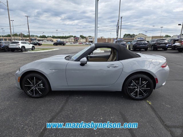 New 2026 MAZDA MX-5 Miata Grand Touring w/ Weather Package RWD image 4
