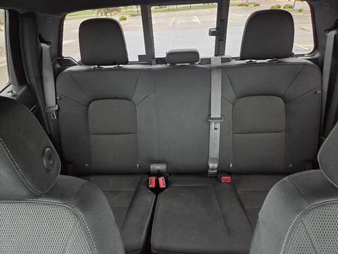 Used 2023 GMC Canyon Elevation w/ Convenience Package AWD/4WD image 32
