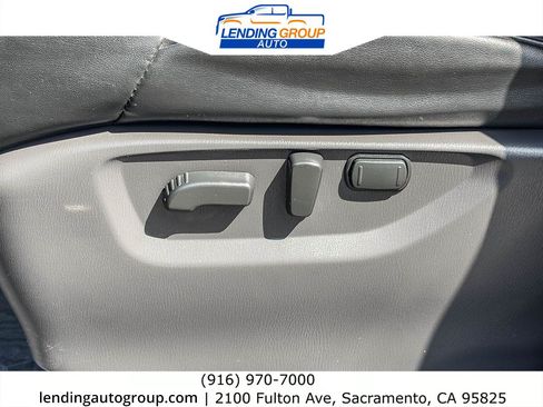 Used 2024 Nissan Armada SV AWD/4WD image 20