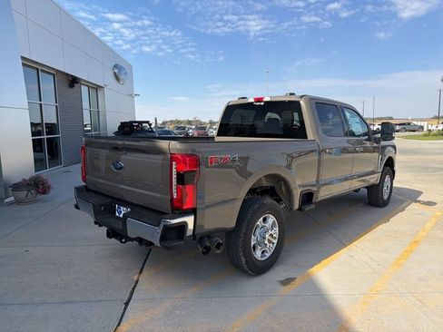 New 2026 Ford F350 XLT w/ XLT Premium Package AWD/4WD image 9