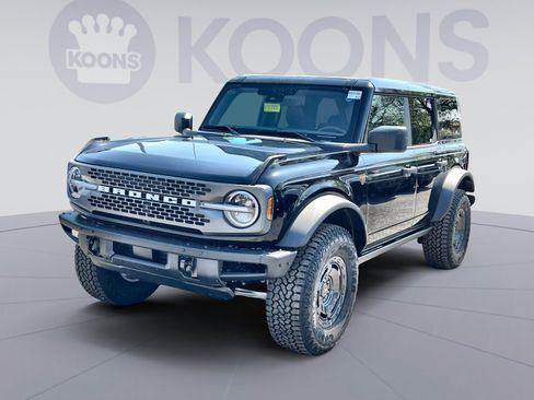 New 2025 Ford Bronco Badlands w/ Sasquatch Package AWD/4WD image 1