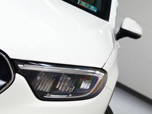 Certified 2025 Mercedes-Benz GLC 300 4MATIC image 12