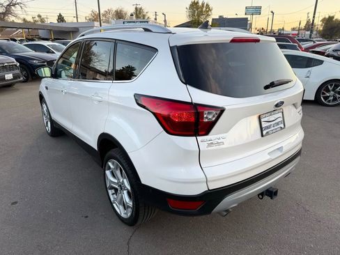 Used 2019 Ford Escape Titanium AWD/4WD image 7