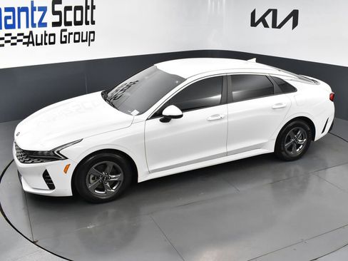 Used 2021 Kia K5 LXS image 18