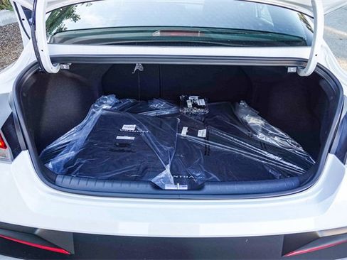 New 2026 Hyundai Elantra SEL Sport image 26