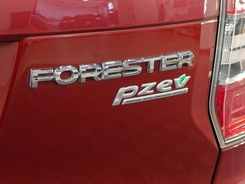 Used 2015 Subaru Forester 2.5i Limited AWD/4WD image 35