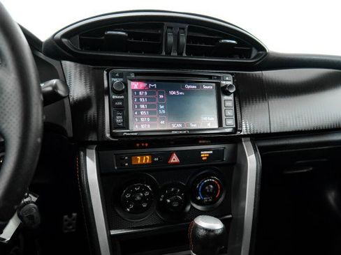 Used 2014 Scion FR-S image 21