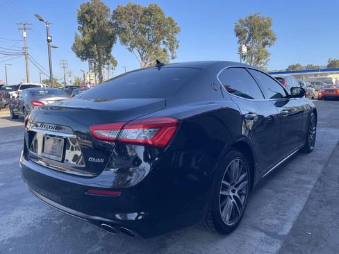 Used 2020 Maserati Ghibli RWD image 5
