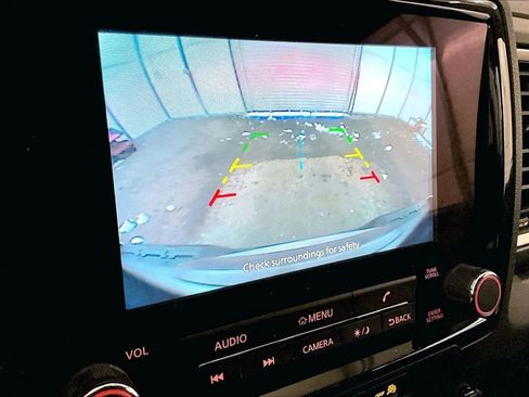 Used 2024 Nissan Frontier SV w/ SV Convenience Package image 20