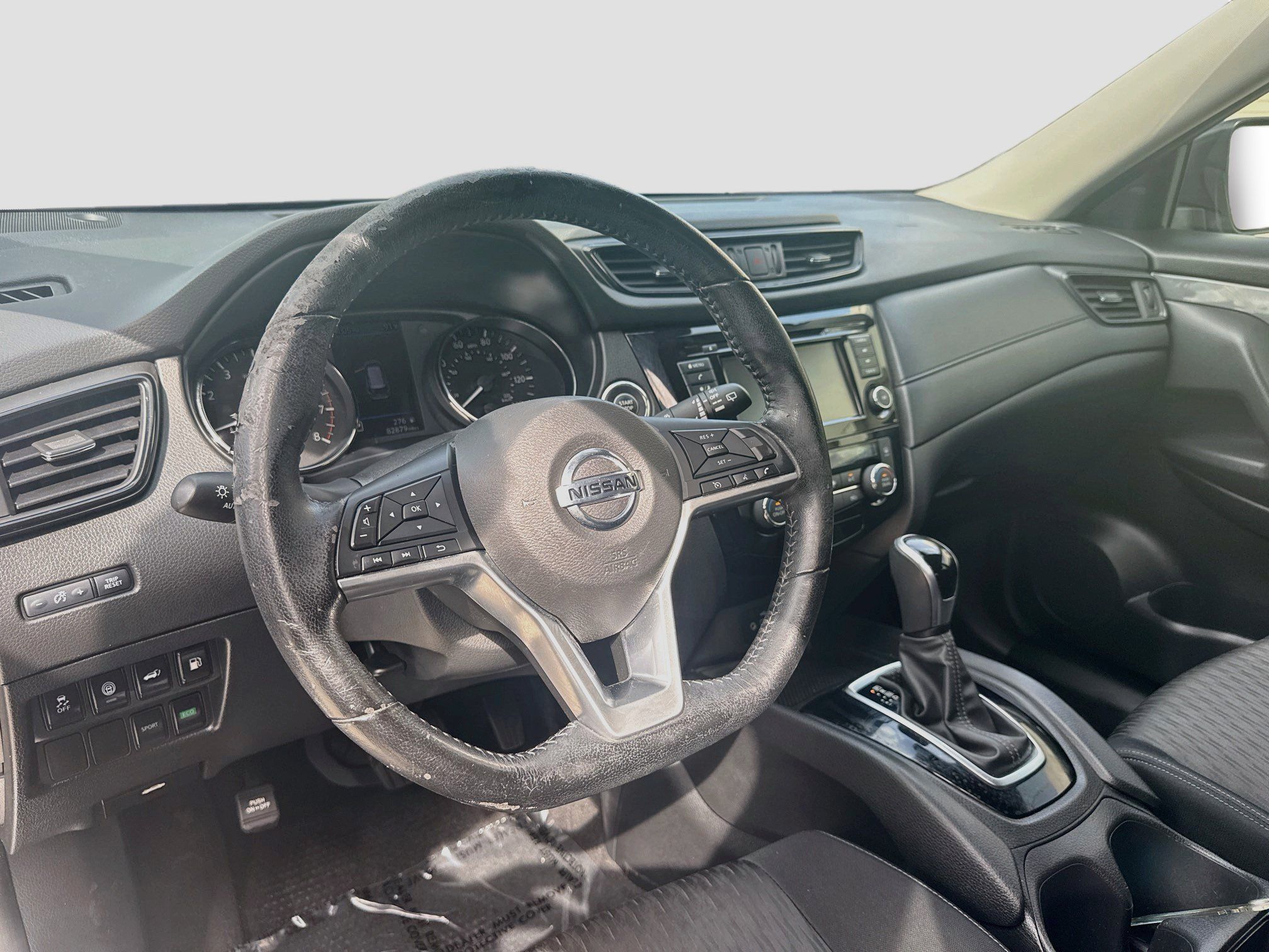 Used 2020 Nissan Rogue SV FWD image 9