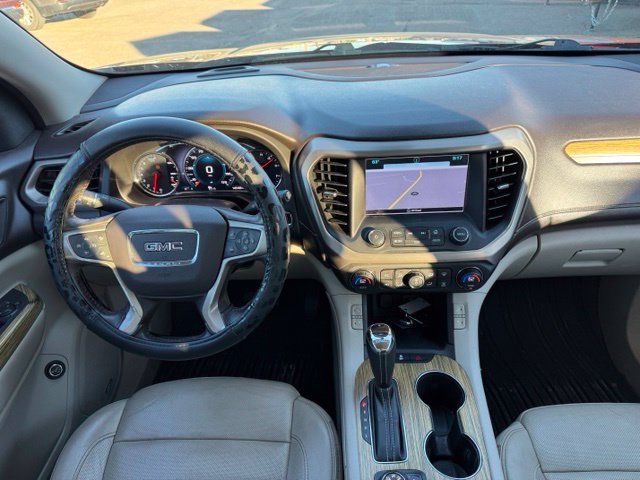 Used 2017 GMC Acadia Denali w/ Technology Package AWD/4WD image 17