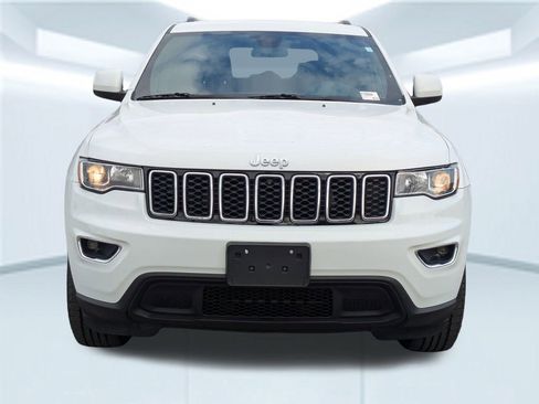 Used 2020 Jeep Grand Cherokee Laredo image 10