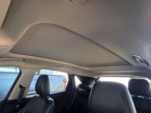 Used 2020 Ford Escape SEL FWD image 7