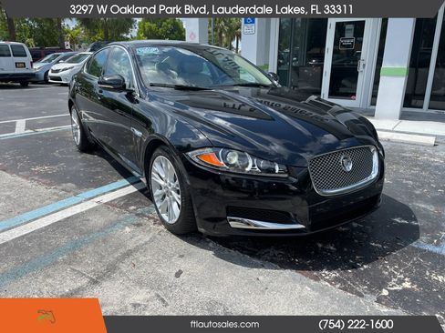 Used 2013 Jaguar XF 3.0 image 3