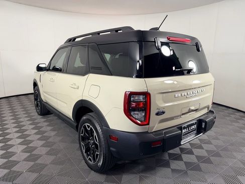 Used 2025 Ford Bronco Sport Outer Banks image 8