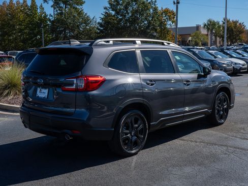 New 2025 Subaru Ascent Bronze Edition image 3