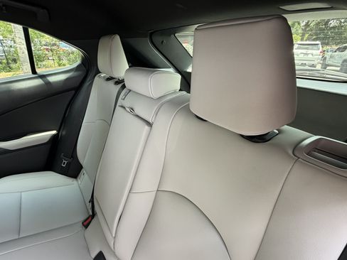 Used 2024 Lexus UX 250h F Sport FWD image 33